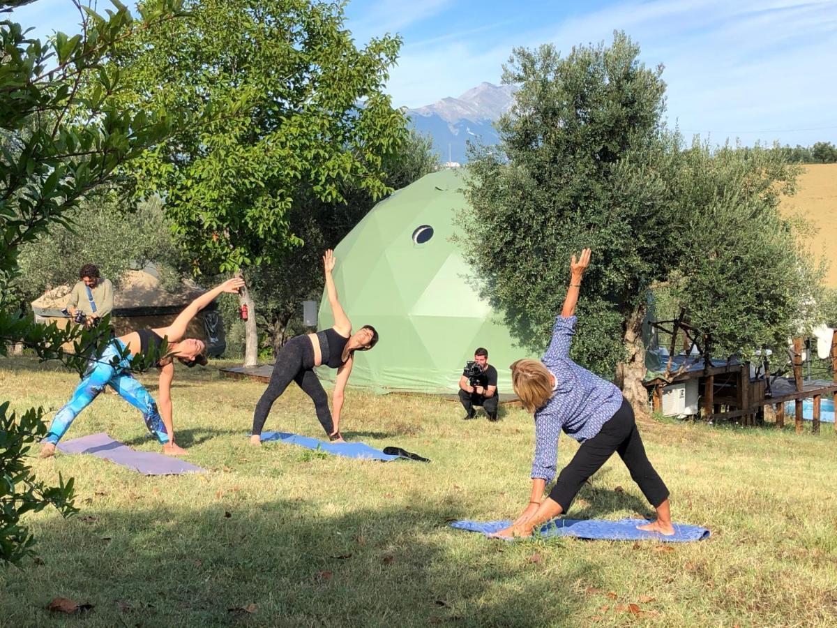 Cerchio Del Desiderio Glamping Retreat Hotel Pescara Bagian luar foto