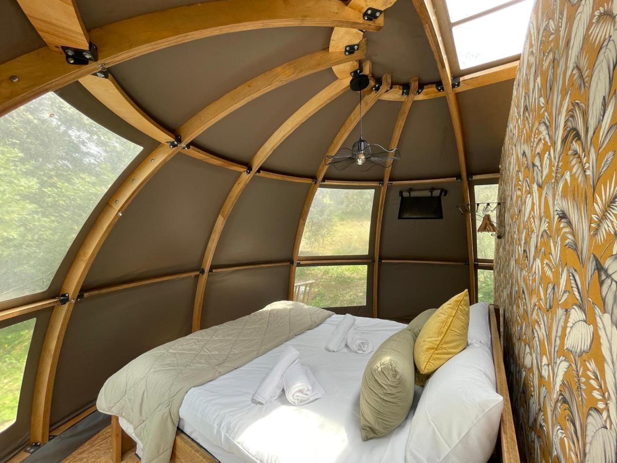 Cerchio Del Desiderio Glamping Retreat Hotel Pescara Bagian luar foto