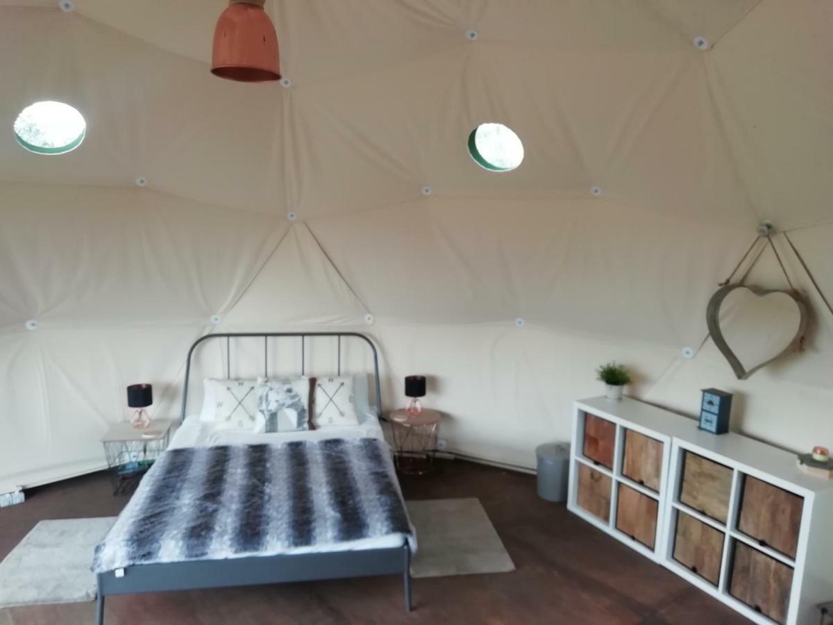 Cerchio Del Desiderio Glamping Retreat Hotel Pescara Bagian luar foto